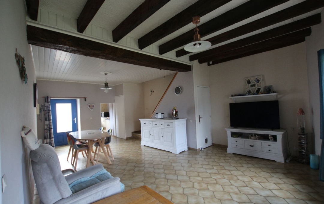 Annonces VIENNESUD : Maison / Villa | LIMONY (07340) | 179 m2 | 229 000 &euro; 